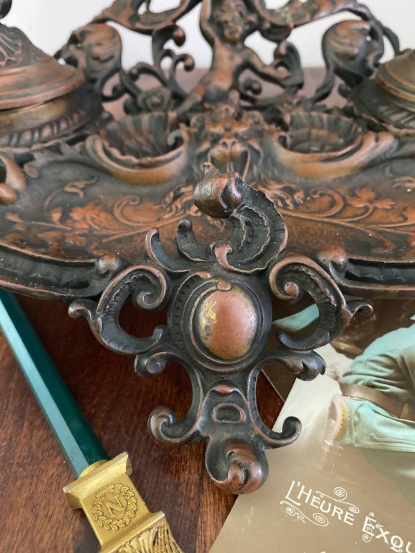 Antique Italian Rococo Double Inkstand in Patinated Bronze and Brass with Putti, Satyrs and Shell Motifs, 19th Century