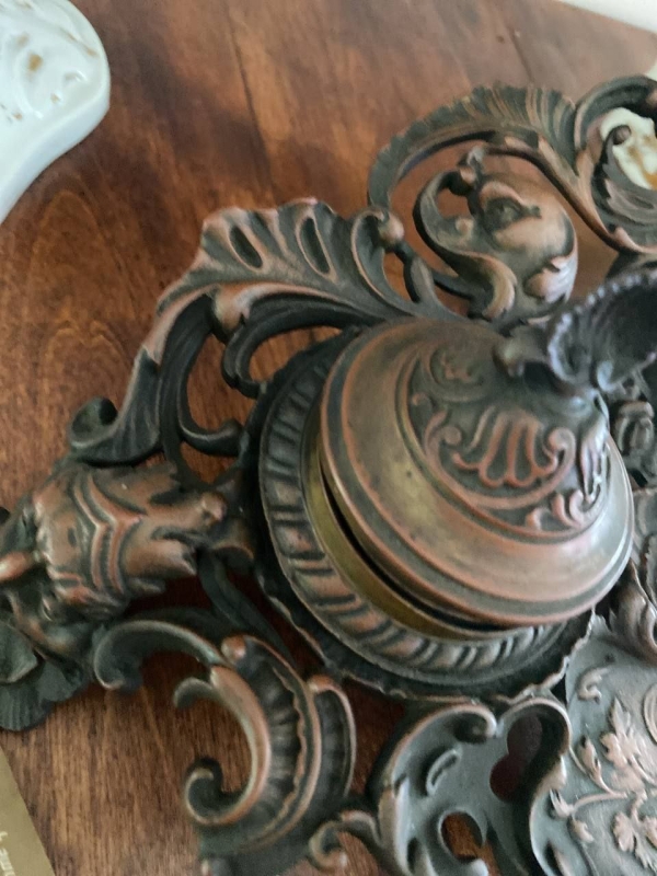 Antique Italian Rococo Double Inkstand in Patinated Bronze and Brass with Putti, Satyrs and Shell Motifs, 19th Century