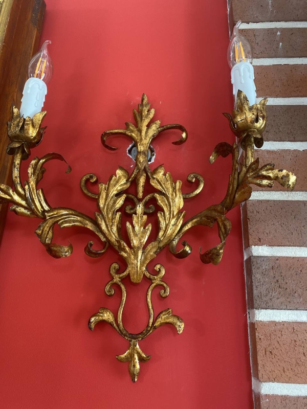 Antique Italian Gilt Wrought Iron Two-Light Wall Sconce with Acanthus Scrollwork, Mid-20th Century