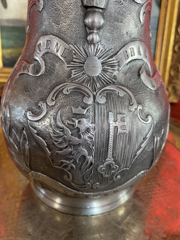 Antique Swiss Geneva Royal Wine Jug in Pewter, 19th Century, Post Tenebras Lux