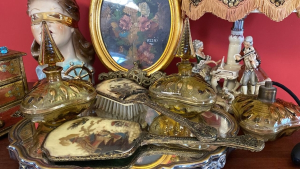 Antique Bronze or Brass Japanese Style Comb and Mirror Vanity Set, Large Decorative Pair