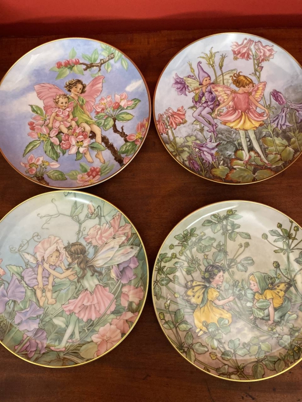 Set of 4 Villeroy & Boch Collectible Wall Plates with Flower Fairies, Germany
